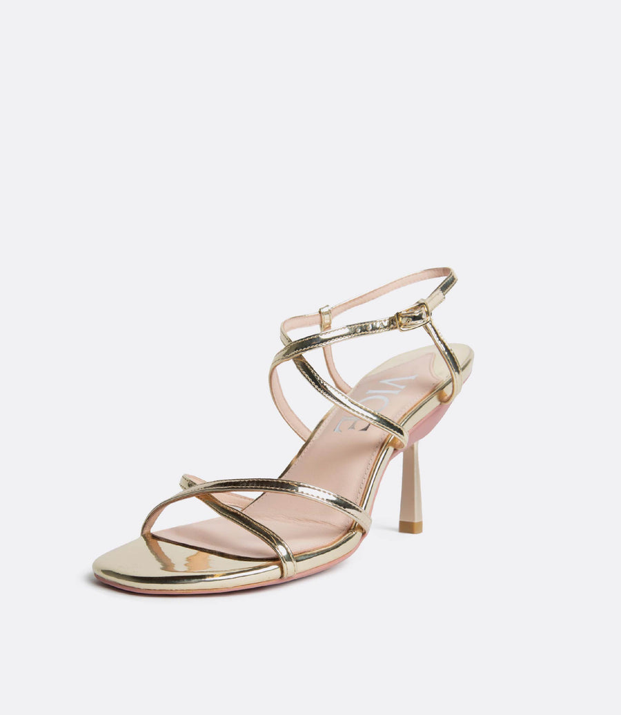 Sandalen met bandjes in goud
