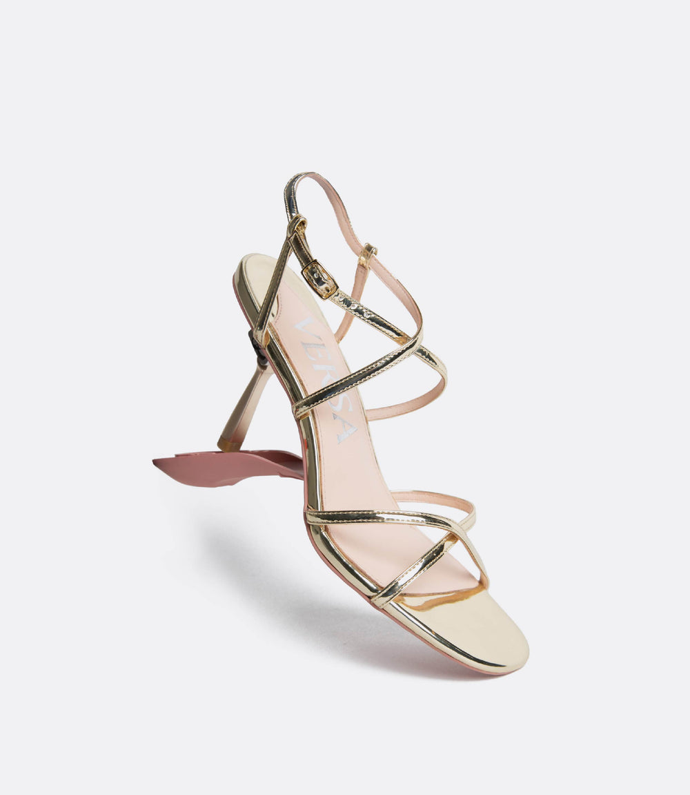 Sandalen met bandjes in goud