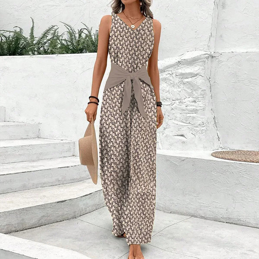 VOGUE™ - Jumpsuit zonder mouwen en ronde hals